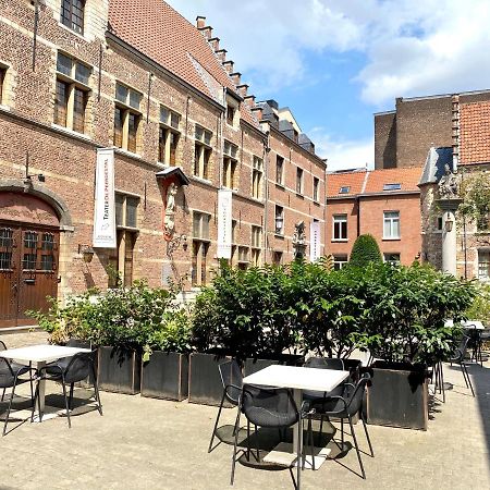 Bonjour Apartments Сentre 3 Antwerpen Bagian luar foto