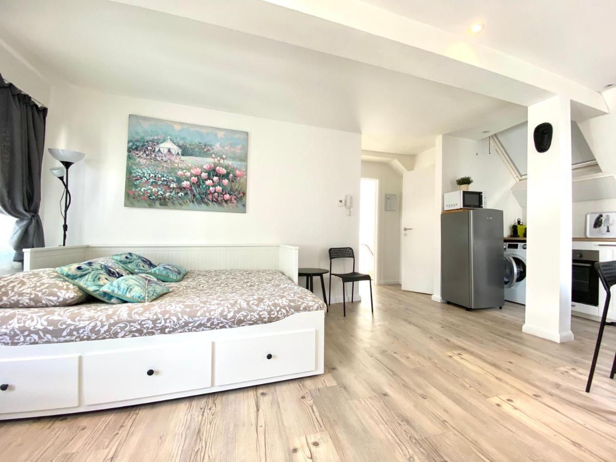 Bonjour Apartments Сentre 3 Antwerpen Bagian luar foto