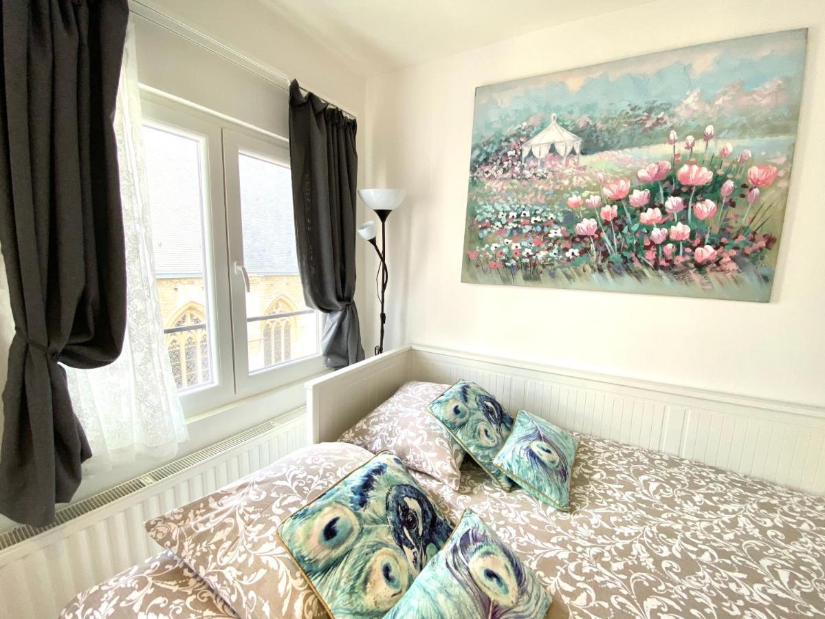 Bonjour Apartments Сentre 3 Antwerpen Bagian luar foto