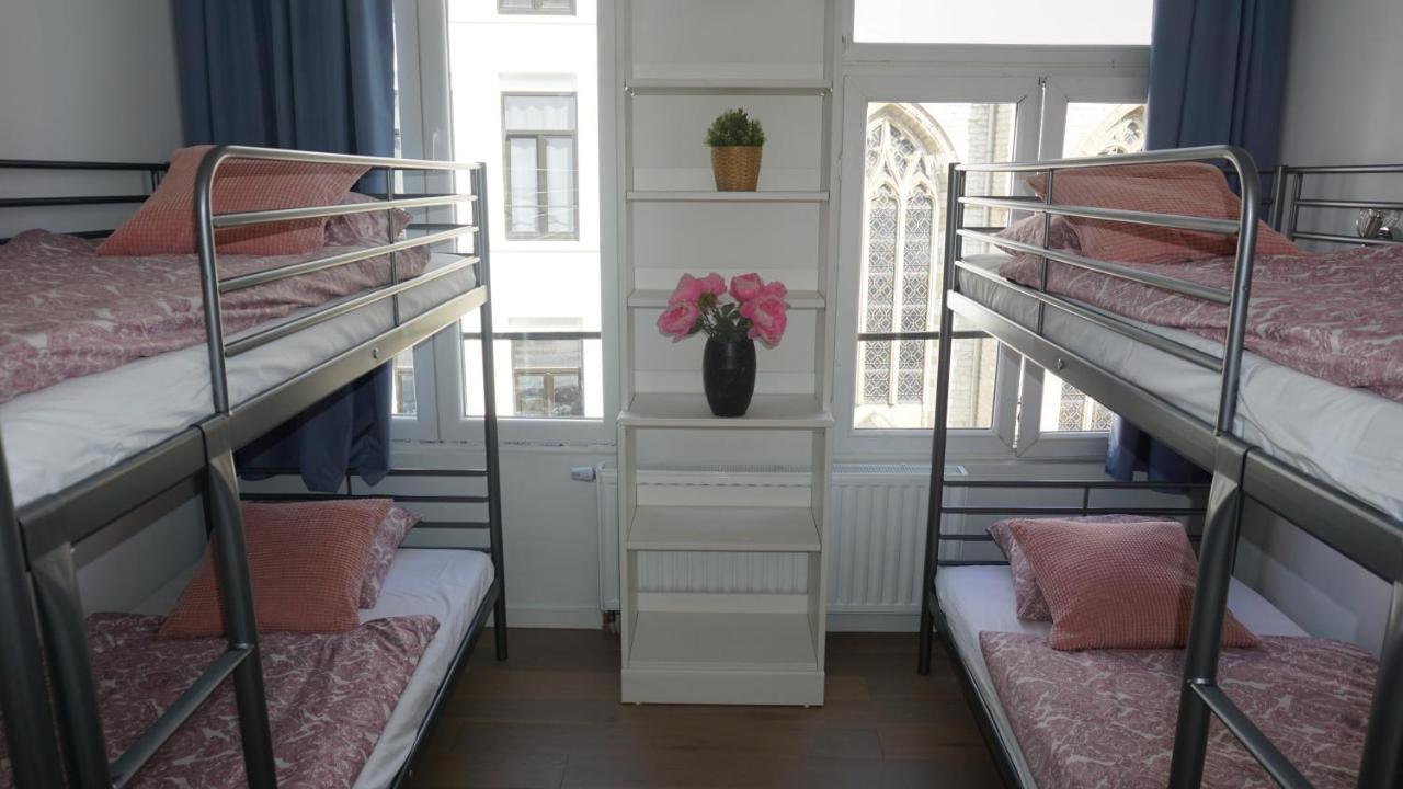 Bonjour Apartments Сentre 3 Antwerpen Bagian luar foto
