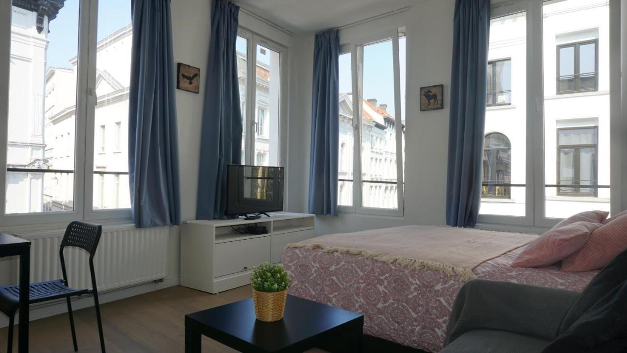 Bonjour Apartments Сentre 3 Antwerpen Bagian luar foto